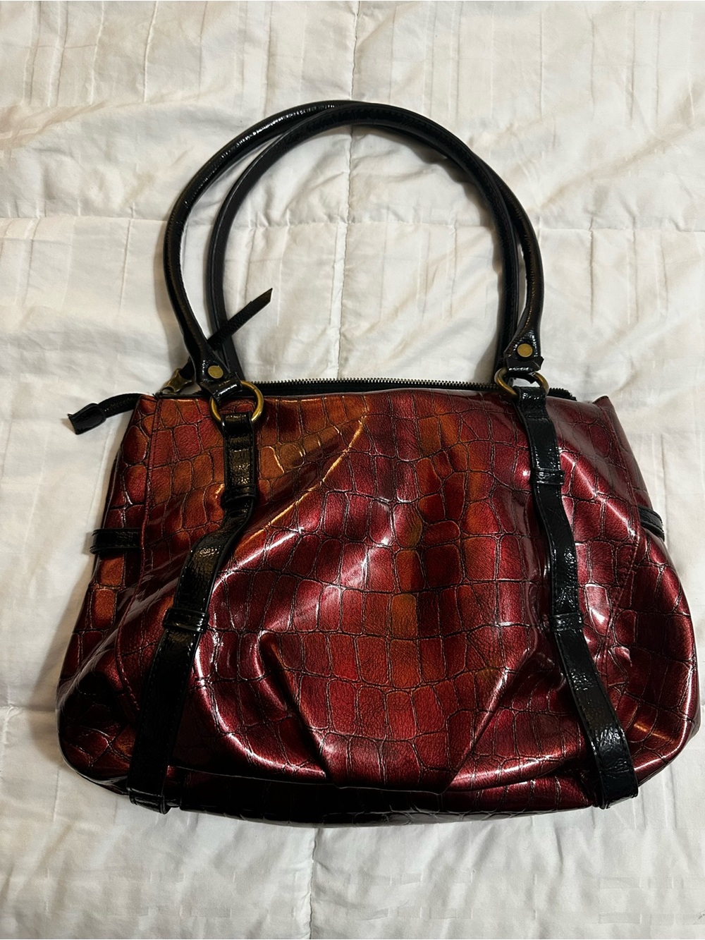 SimplyVera Burgundy Red Croc Patent Tote - Picture 2 of 4
